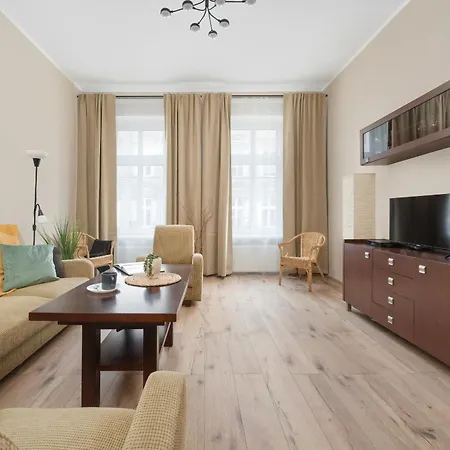 Komfortowy Apartament Blisko Rzeki We Wroclawiu Z Biurkiem I Wanna By Renters 公寓 弗罗茨瓦夫