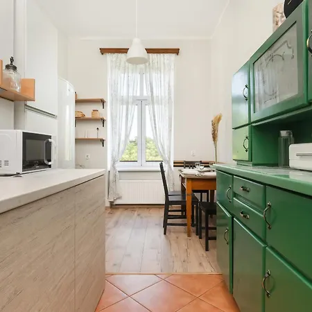 Komfortowy Apartament Blisko Rzeki We Wroclawiu Z Biurkiem I Wanna By Renters 弗罗茨瓦夫