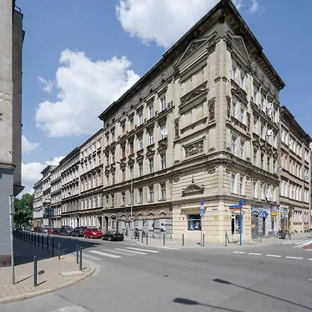 Komfortowy Apartament Blisko Rzeki We Wroclawiu Z Biurkiem I Wanna By Renters Appartement *